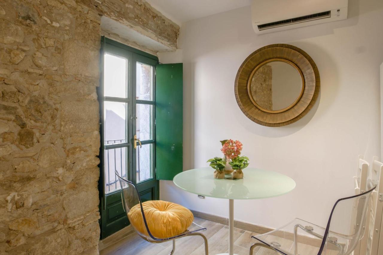 Tresor Boutique Apartment Girona Bagian luar foto